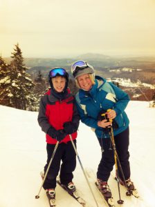 Family skiing Okemo