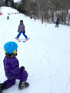 teaching kids to ski