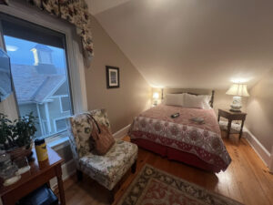 Family bedroom at Sinclair Inn, Vermont