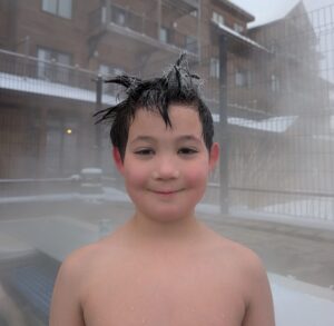 Hot tub for families at Burke